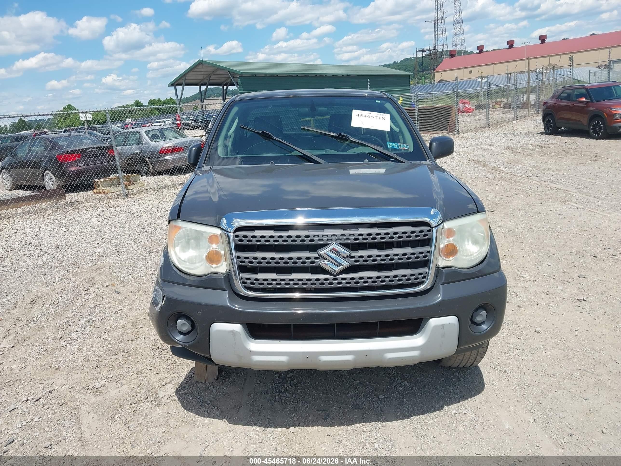 2010 Suzuki Equator Sport Gray vin: 5Z61D0FVXAC422497