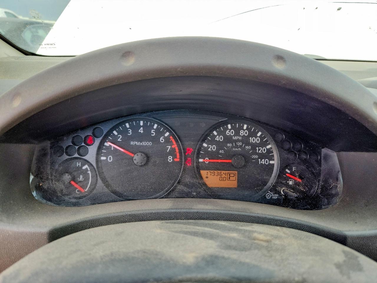 2010 Suzuki Equator Base Белый vin: 5Z62D0CT2AC429354