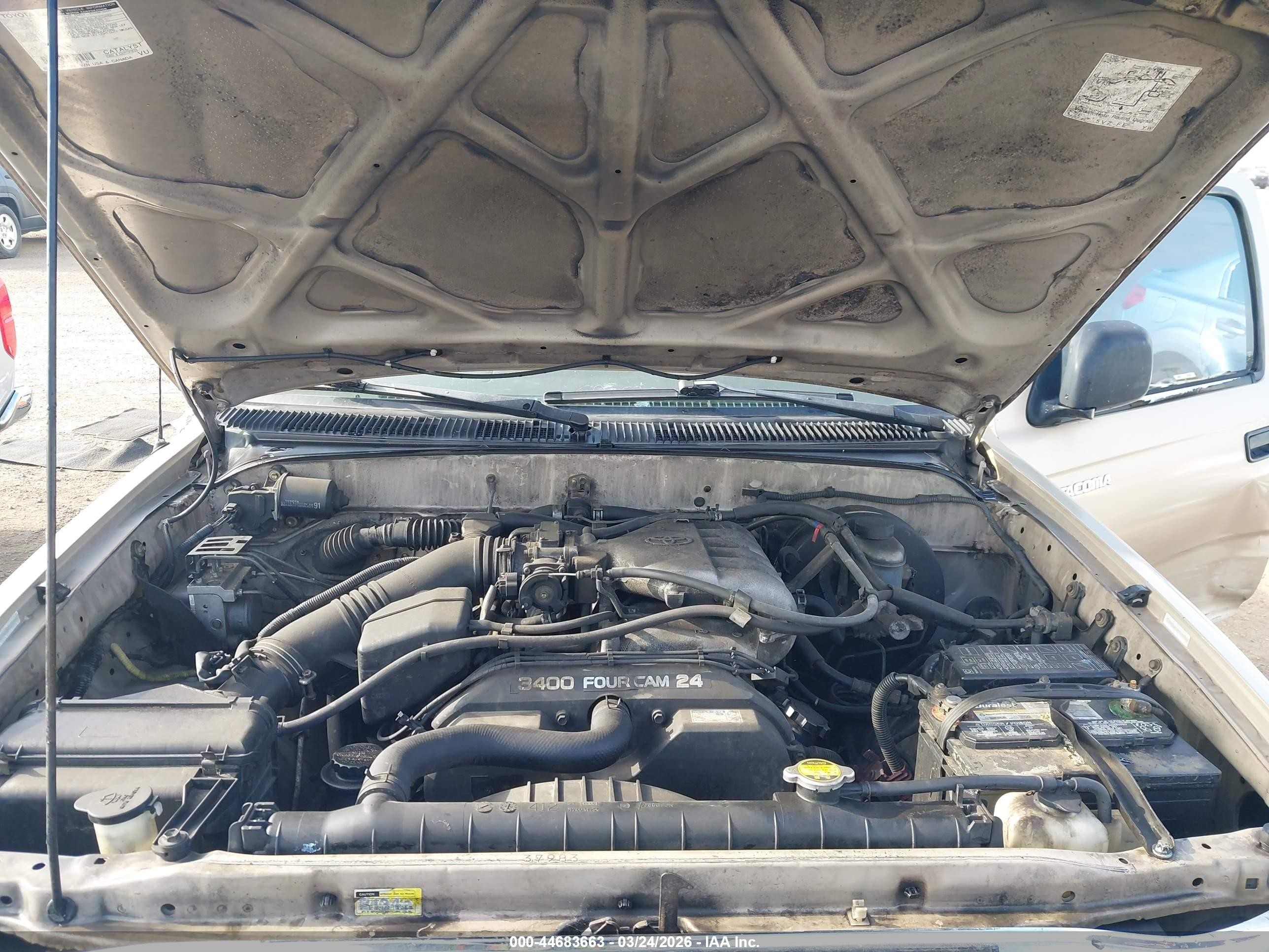 2003 Toyota Tacoma Prerunner V6 Золотой vin: 5tegn92n73z153248