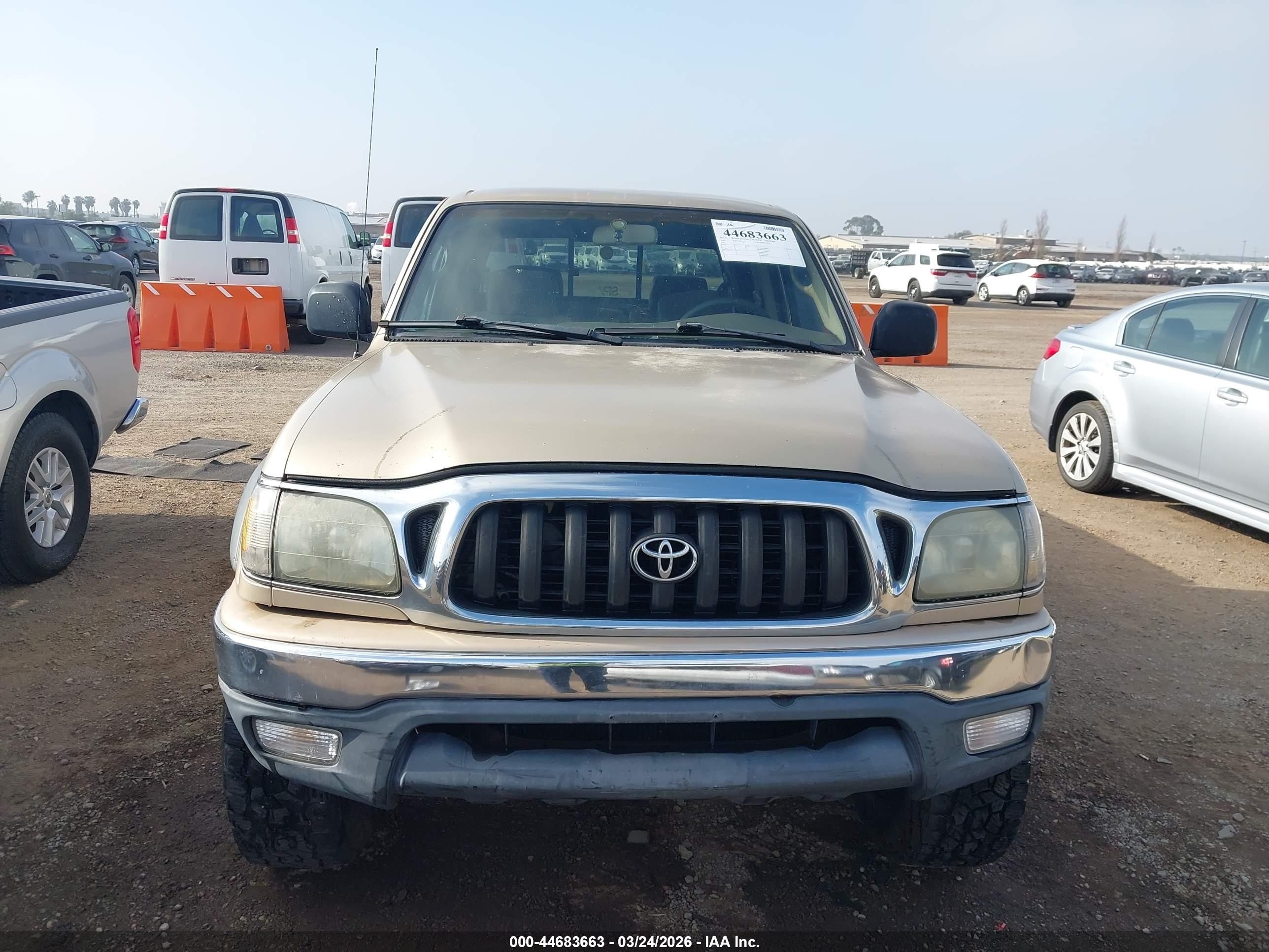 2003 Toyota Tacoma Prerunner V6 Золотой vin: 5tegn92n73z153248