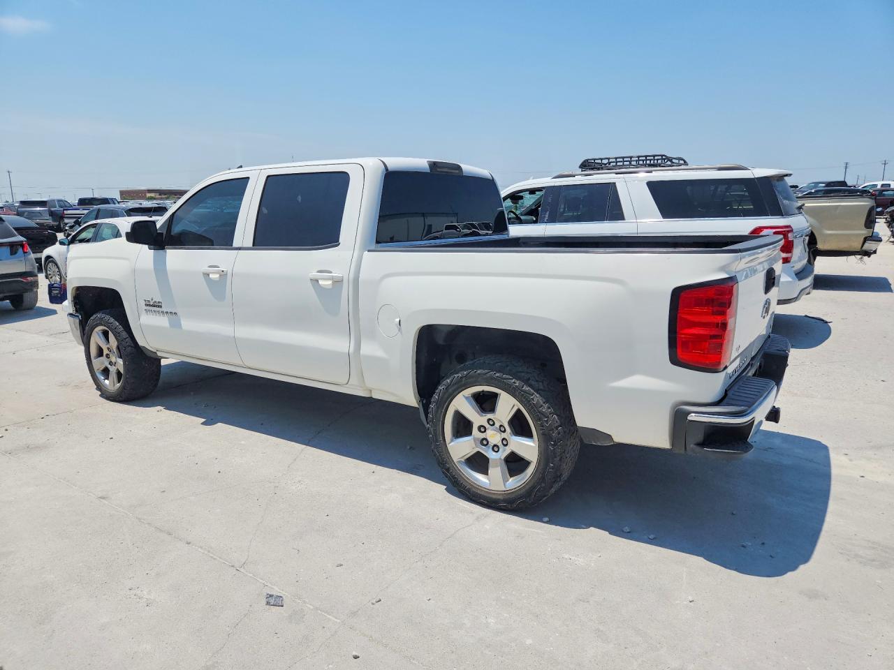 2014 Chevrolet Silverado C1500 Lt White vin: 3GCPCREC8EG127210