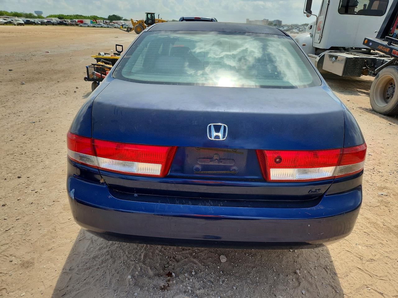2004 Honda Accord Lx Blue vin: 1HGCM56374A168459