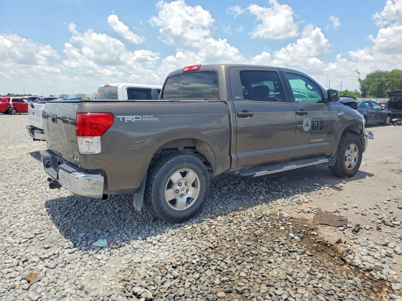 2011 Toyota Tundra Crewmax Sr5 Gray vin: 5TFDW5F19BX201094