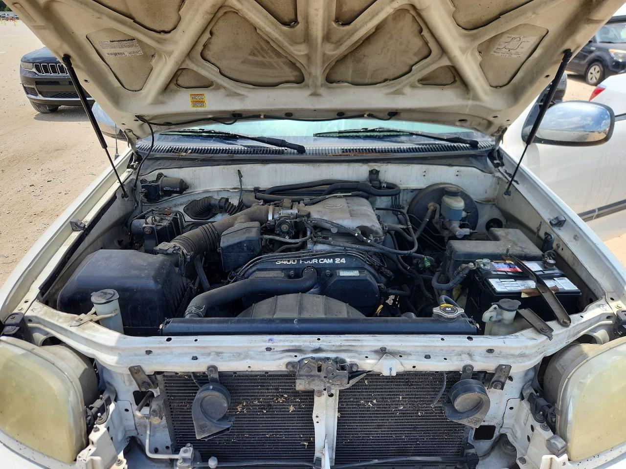 2003 Toyota Tundra Access Cab Sr5 White vin: 5TBRN34173S420829