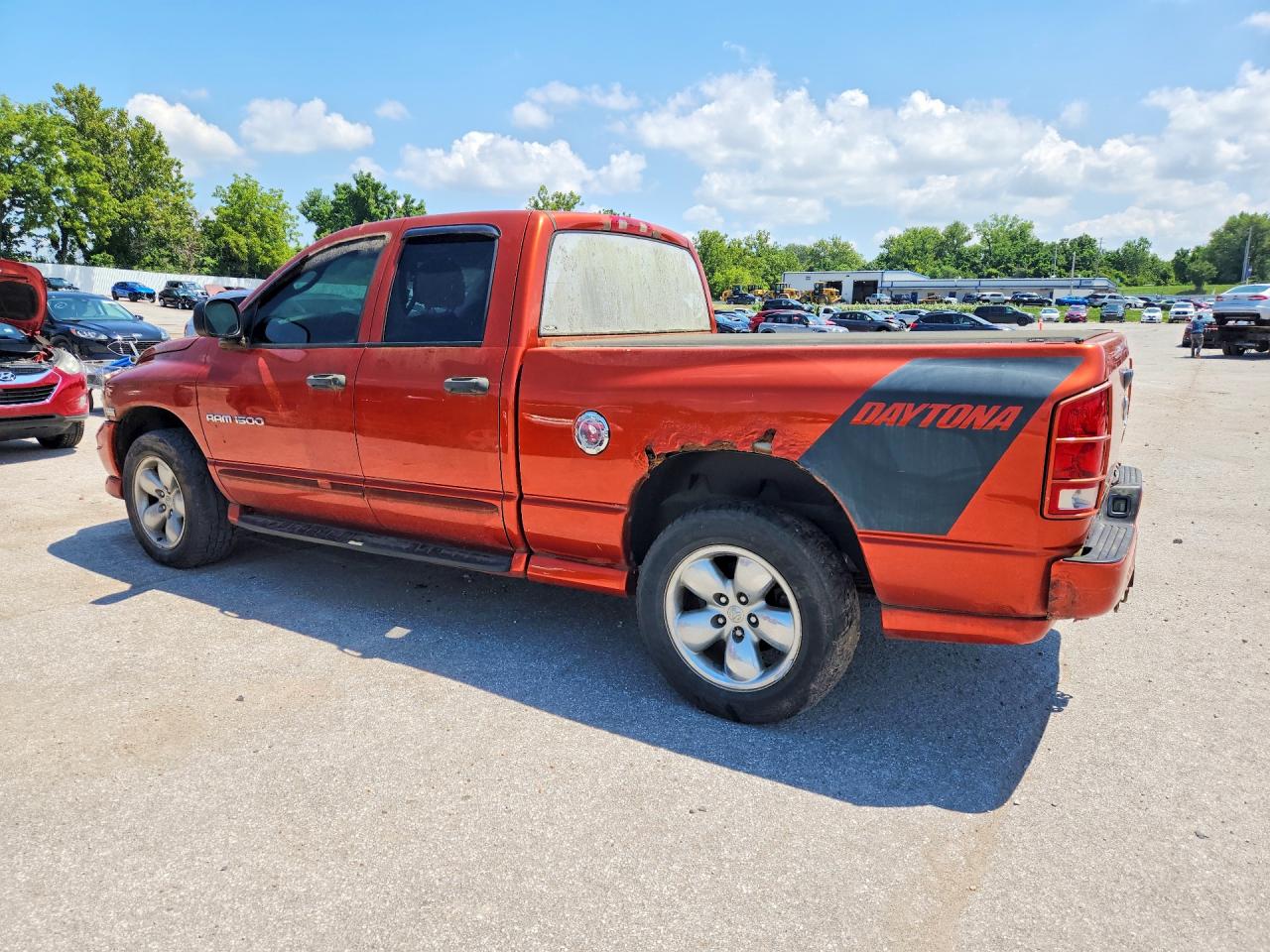 2005 Dodge Ram 1500 St Orange vin: 1D7HU18D05J588395