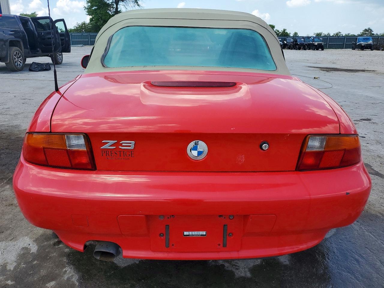 1998 Bmw Z3 1.9 Red vin: 4USCH7331WLE09181