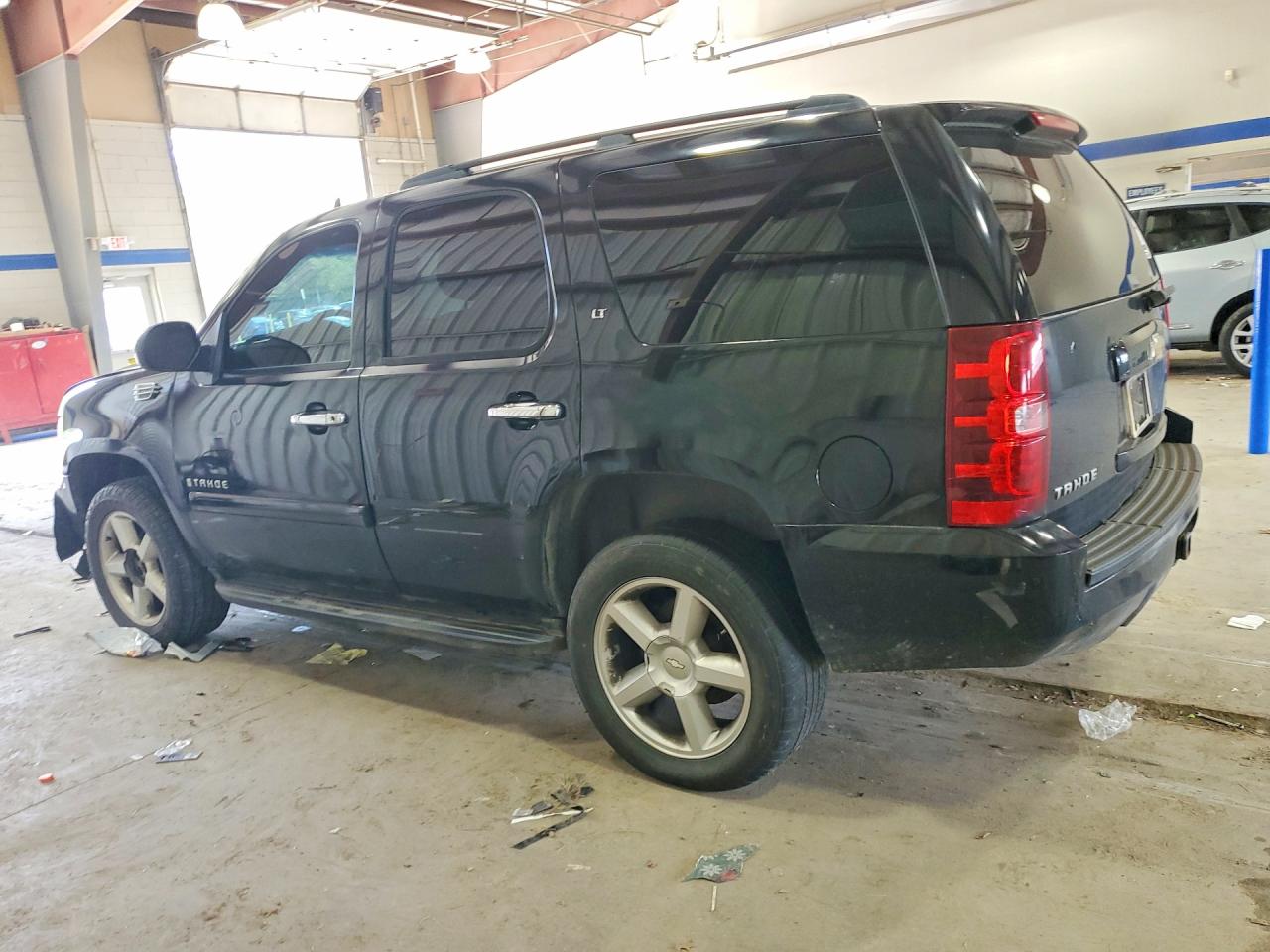 2008 Chevrolet Tahoe K1500 Black vin: 1GNFK13028J220176