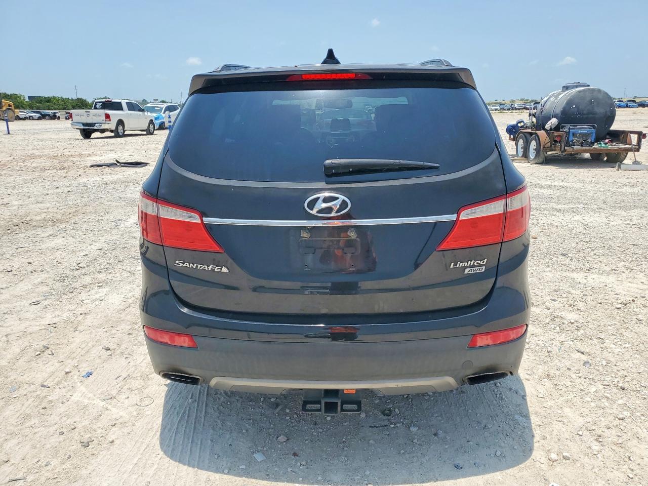 2014 Hyundai Santa Fe Gls Black vin: KM8SNDHF9EU048828