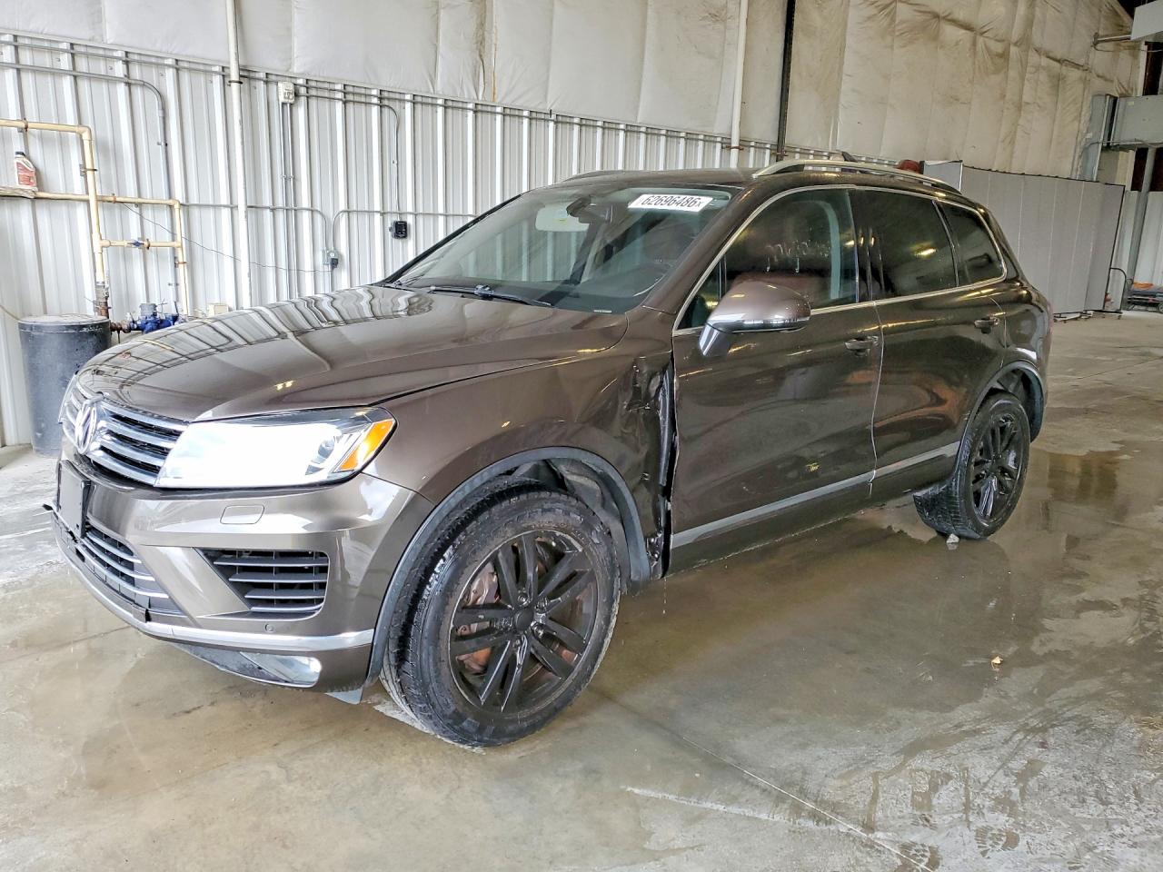 2015 Volkswagen Touareg V6 Brown vin: WVGEF9BP8FD006824