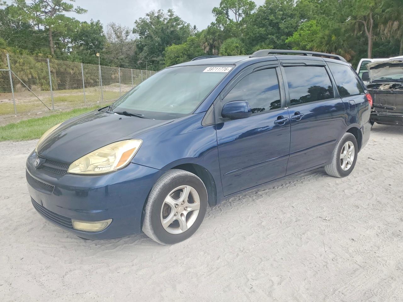 2007 Toyota Sienna Ce 7-passenger Blue vin: 5TDZK23C37S092585