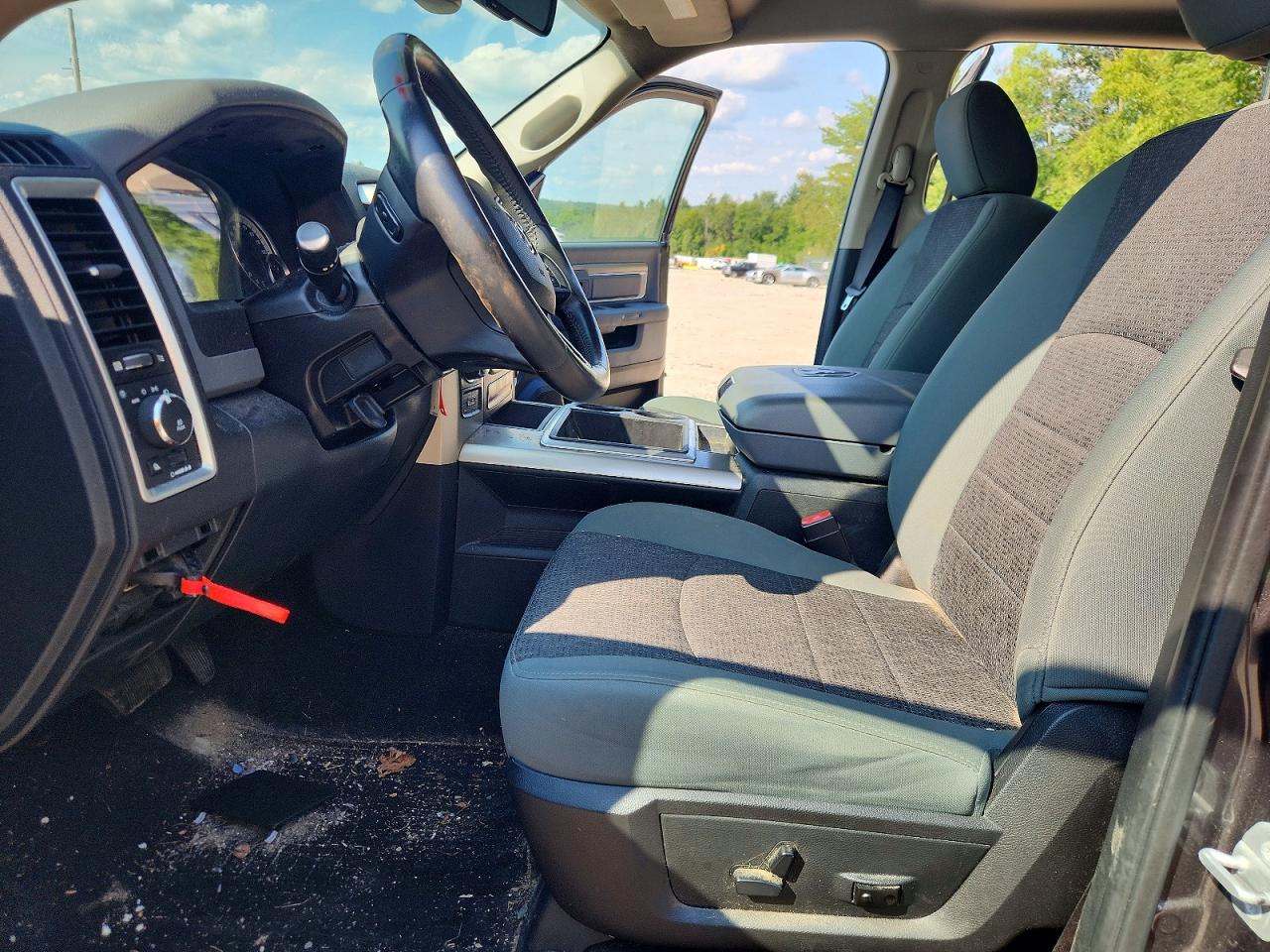 2015 Ram 1500 Slt Silver vin: 1C6RR7TM5FS718670