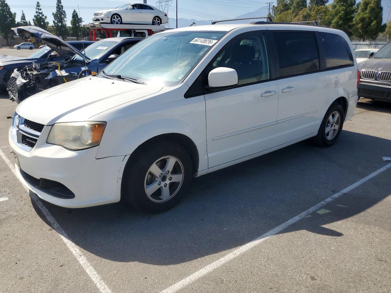 2012 Dodge Grand Caravan Sxt White vin: 2C4RDGCGXCR198724