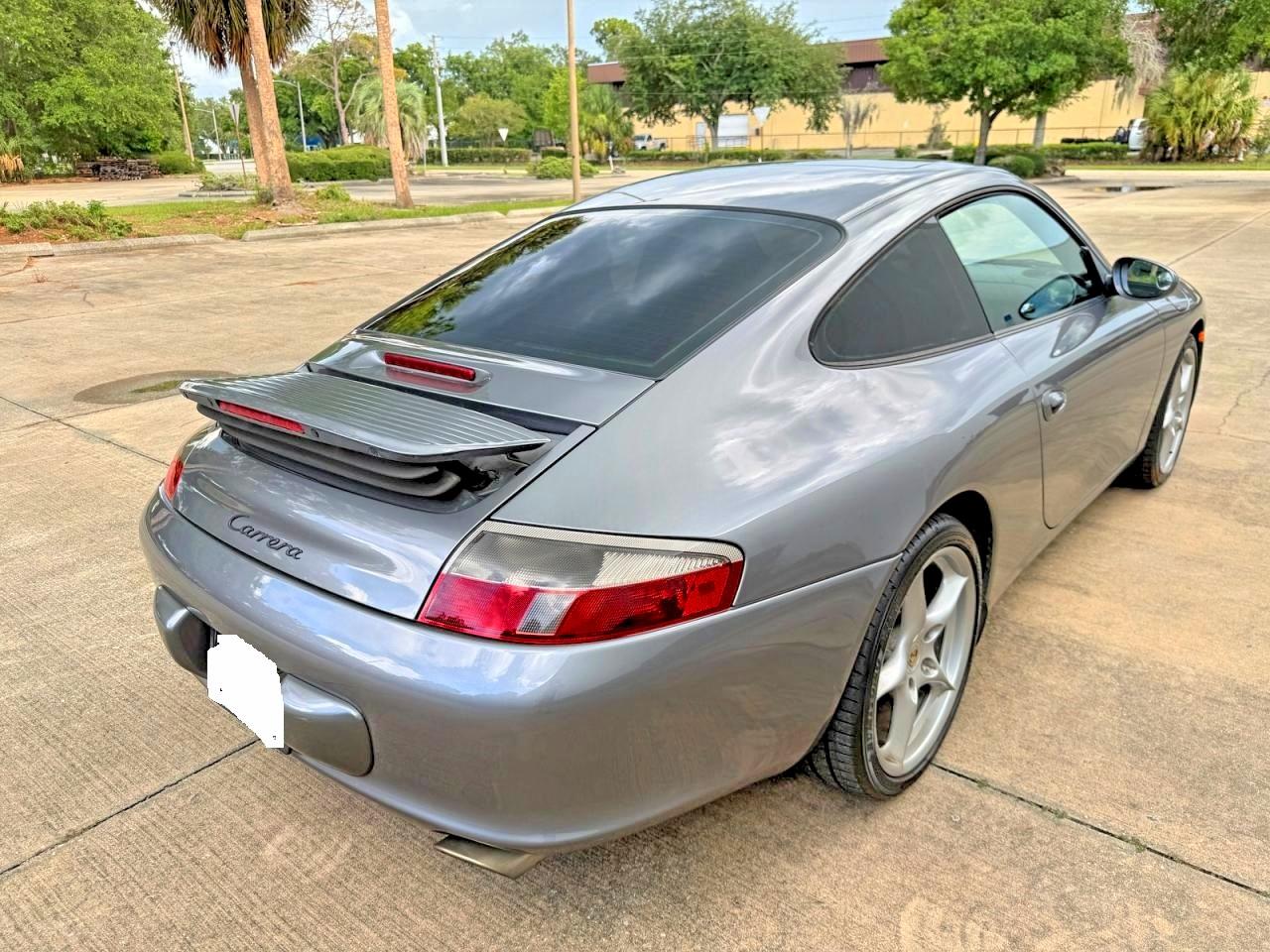 2002 Porsche 911 Carrera 2 Gray vin: WP0AA29972S623010