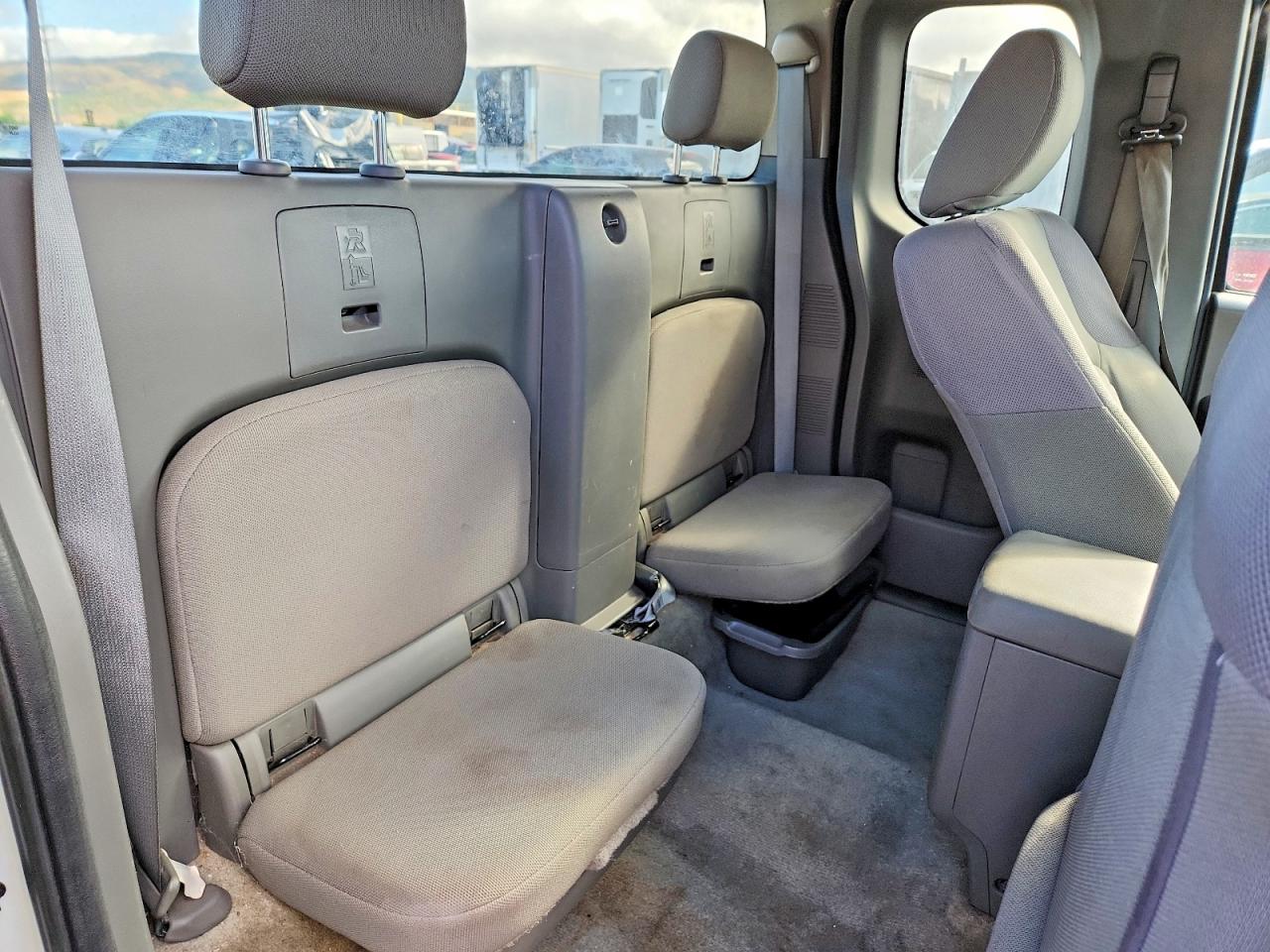 2015 Nissan Frontier S White vin: 1N6BD0CT0FN704209