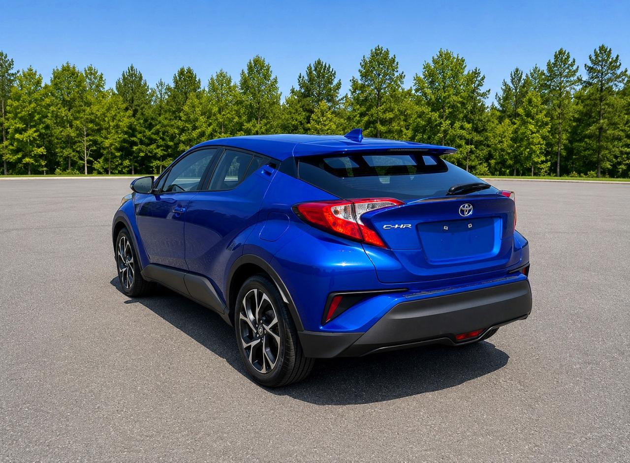 2018 Toyota C-hr Xle Premium Синий vin: NMTKHMBX8JR023848