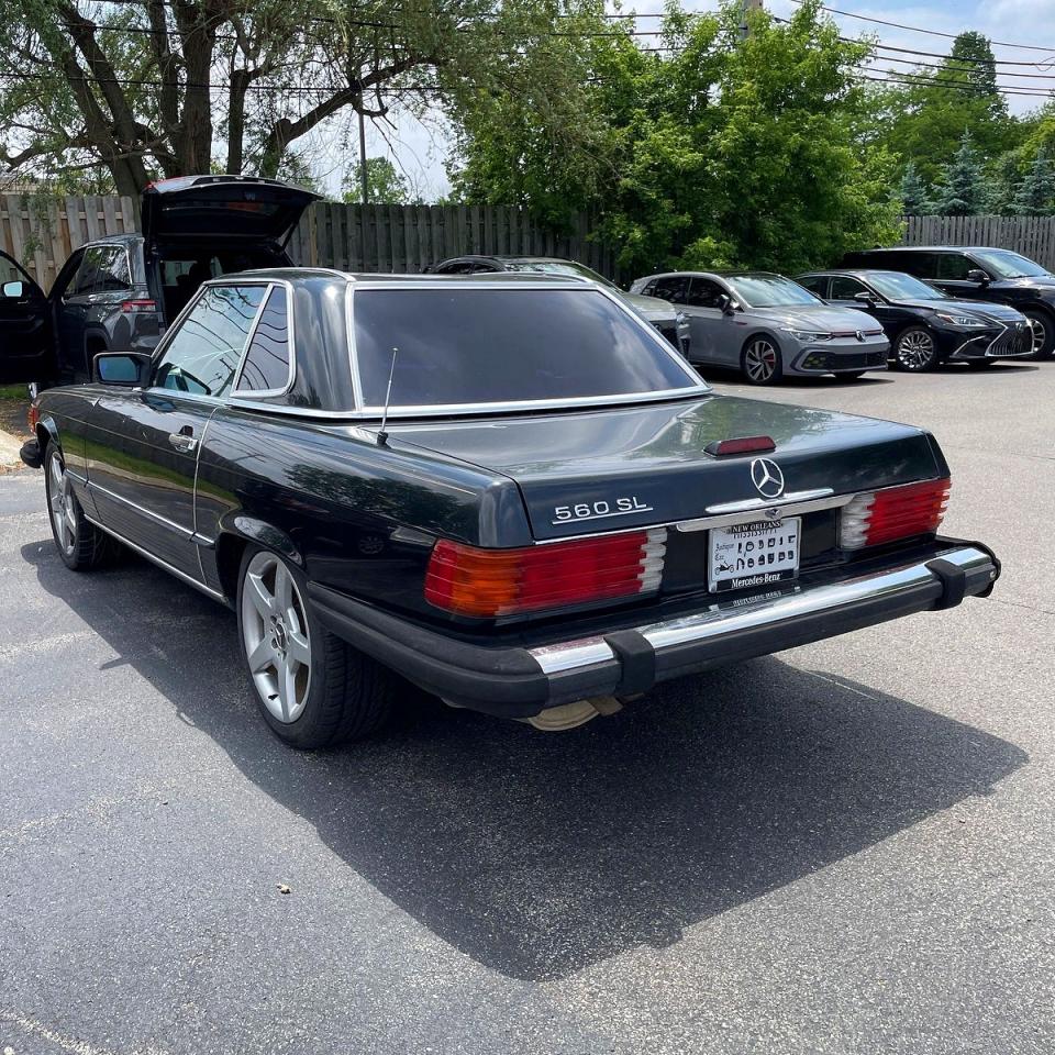 1988 Mercedes-benz 560 Sl Black vin: WDBBA48D5JA084797