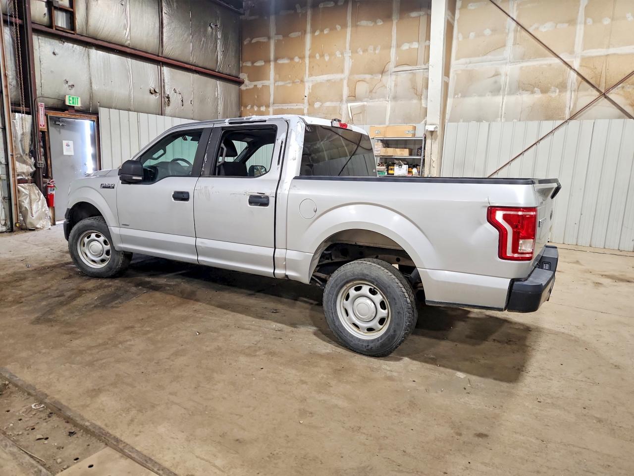 2015 Ford F150 Supercrew Silver vin: 1FTEW1EG9FKE55166