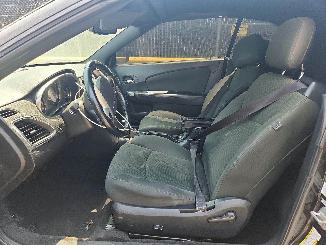 2012 Chrysler 200 Touring Черный vin: 1C3BCBEB1CN121668