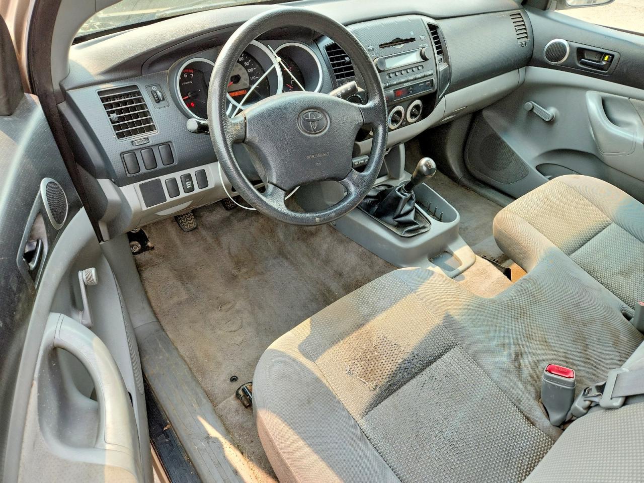 2008 Toyota Tacoma Base Tan vin: 5TEPX42N18Z480247