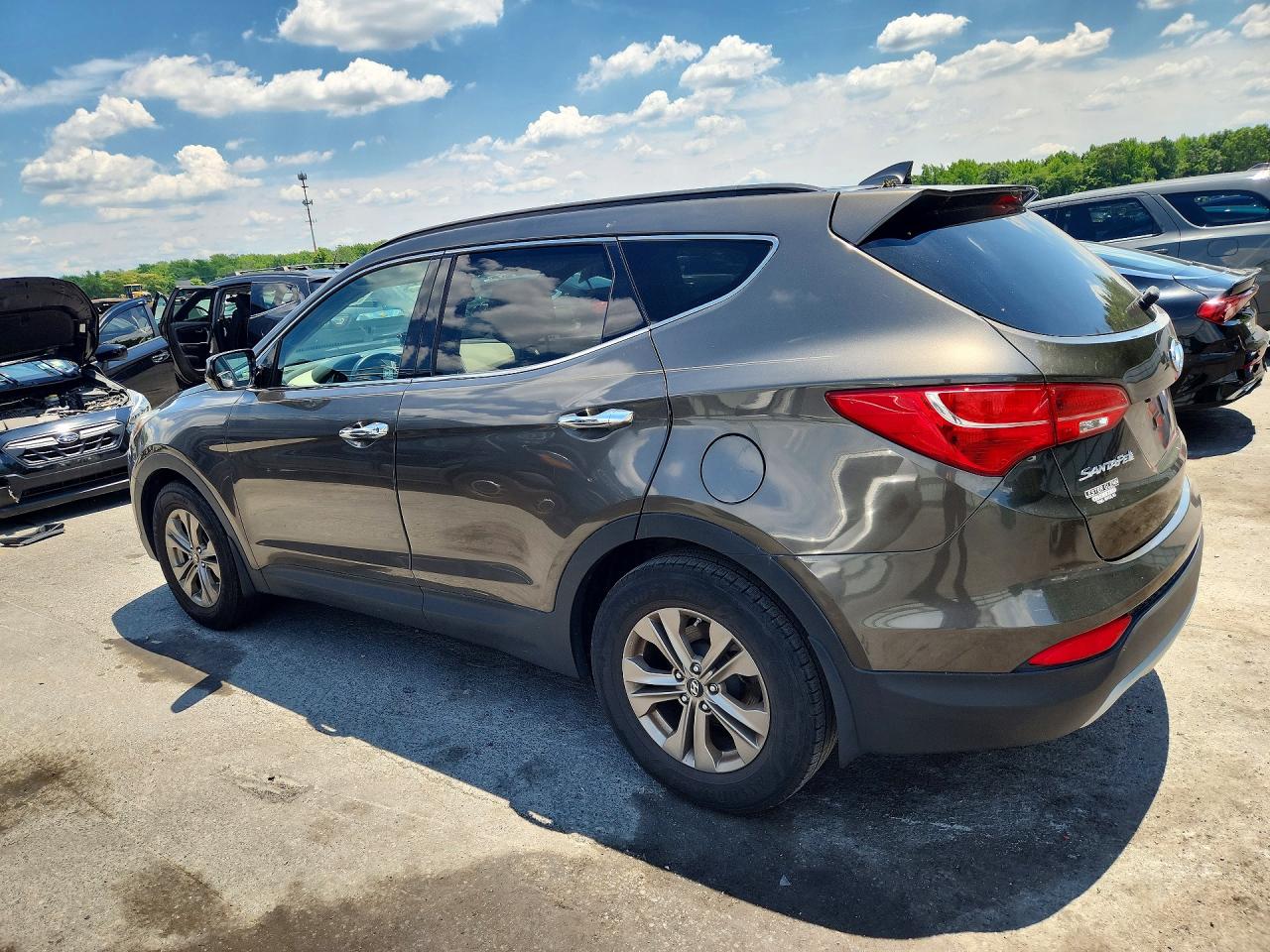 2014 Hyundai Santa Fe Sport 2.4l Brown vin: 5XYZUDLB6EG156013