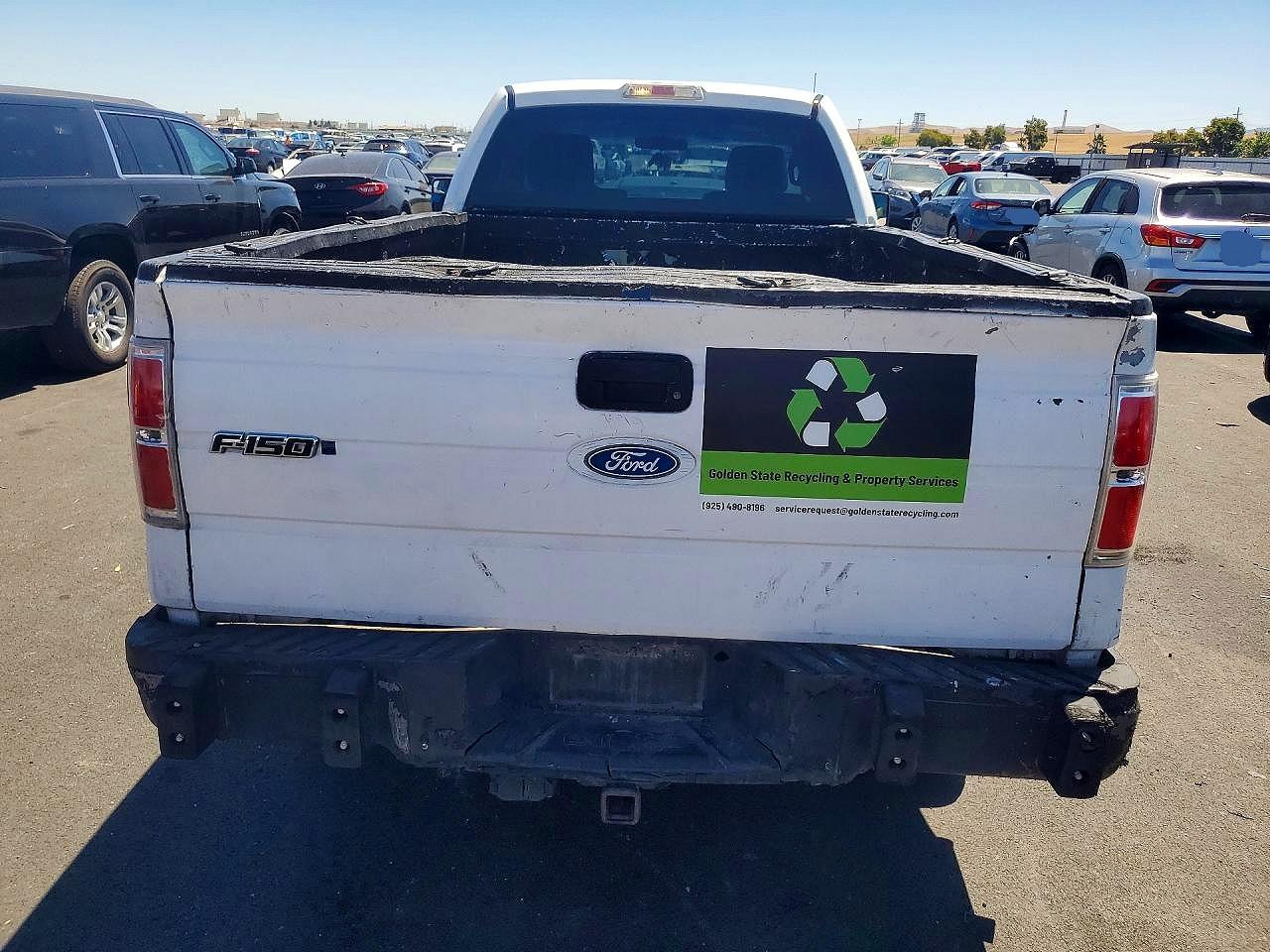2010 Ford F150 White vin: 1FTMF1CW1AKE17137