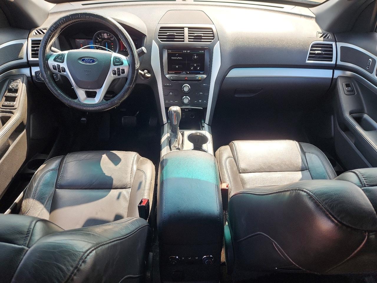 2015 Ford Explorer Xlt Серый vin: 1FM5K8D87FGC43976