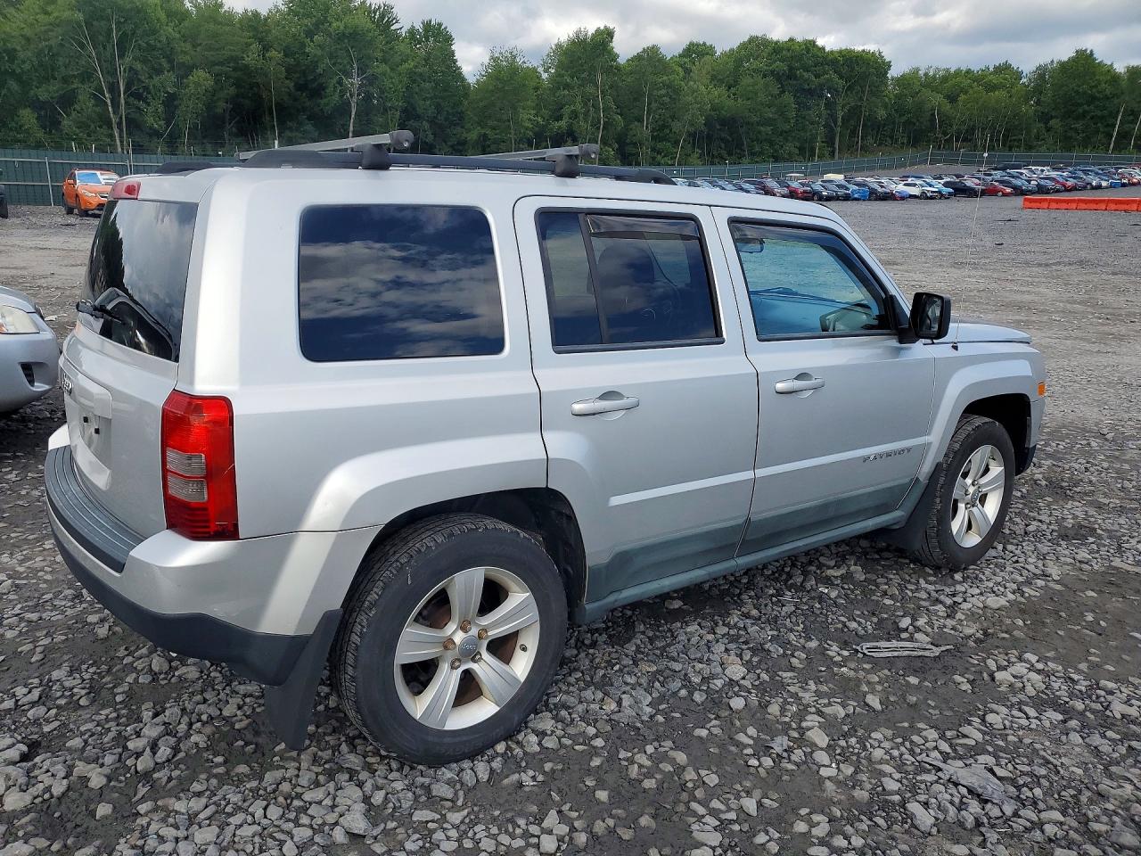 2011 Jeep Patriot Sport Gray vin: 1J4NF1GB9BD276619