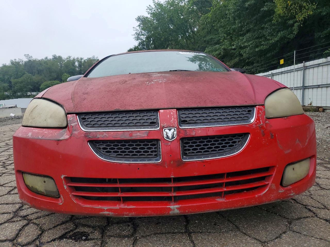 2004 Dodge Stratus R/t Red vin: 4B3AG52H84E108245