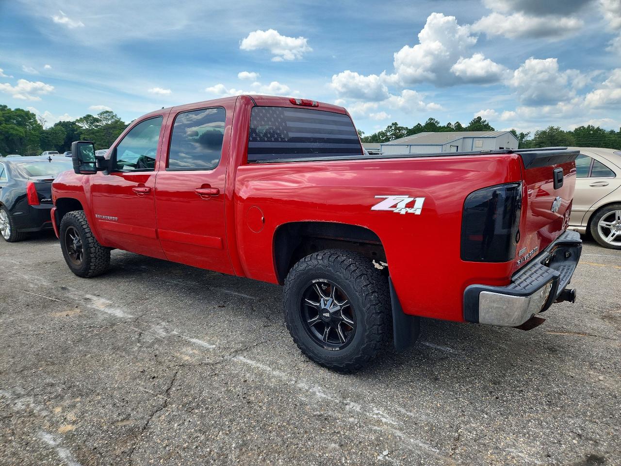 2008 Chevrolet Silverado K1500 Red vin: 2GCEK133081299923