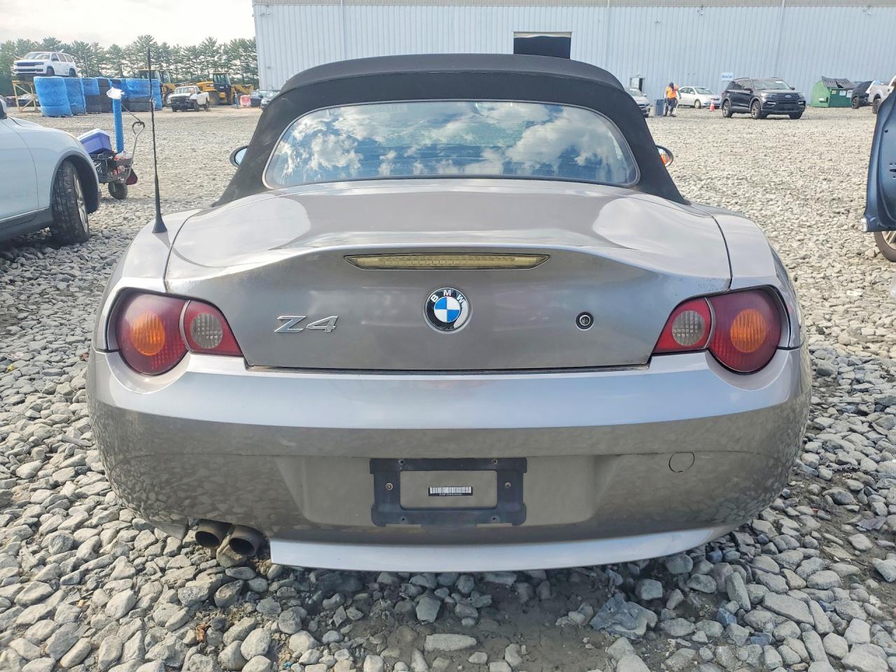 2003 Bmw Z4 2.5 Gray vin: 4USBT33403LR65602