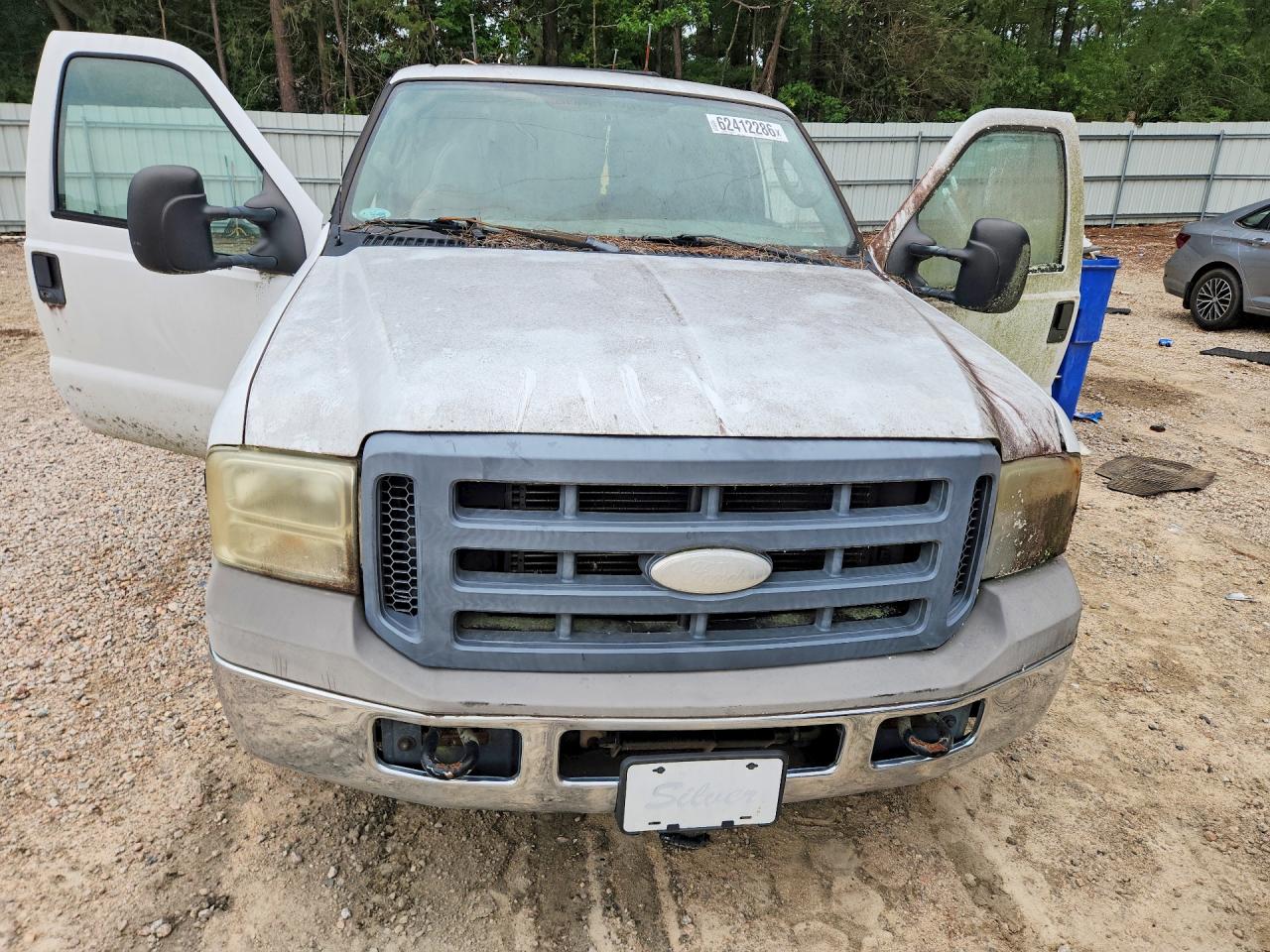 2005 Ford F250 Super Duty White vin: 1FTNF20585ED31513