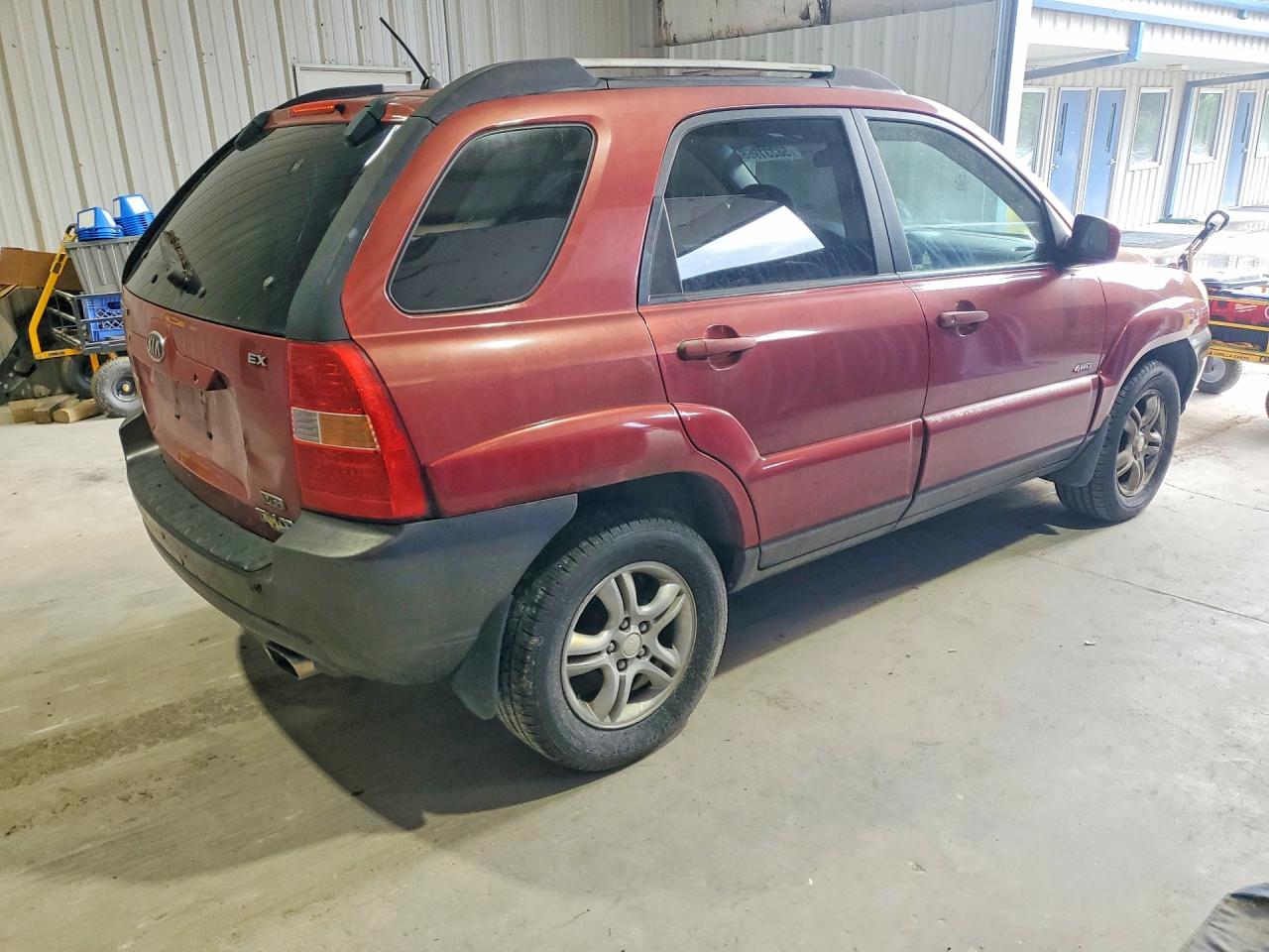 2005 Kia Sportage Red vin: KNDJE723157062253