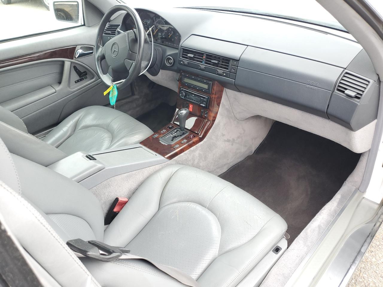 1997 Mercedes-benz Sl 320 White vin: WDBFA63F5VF143197