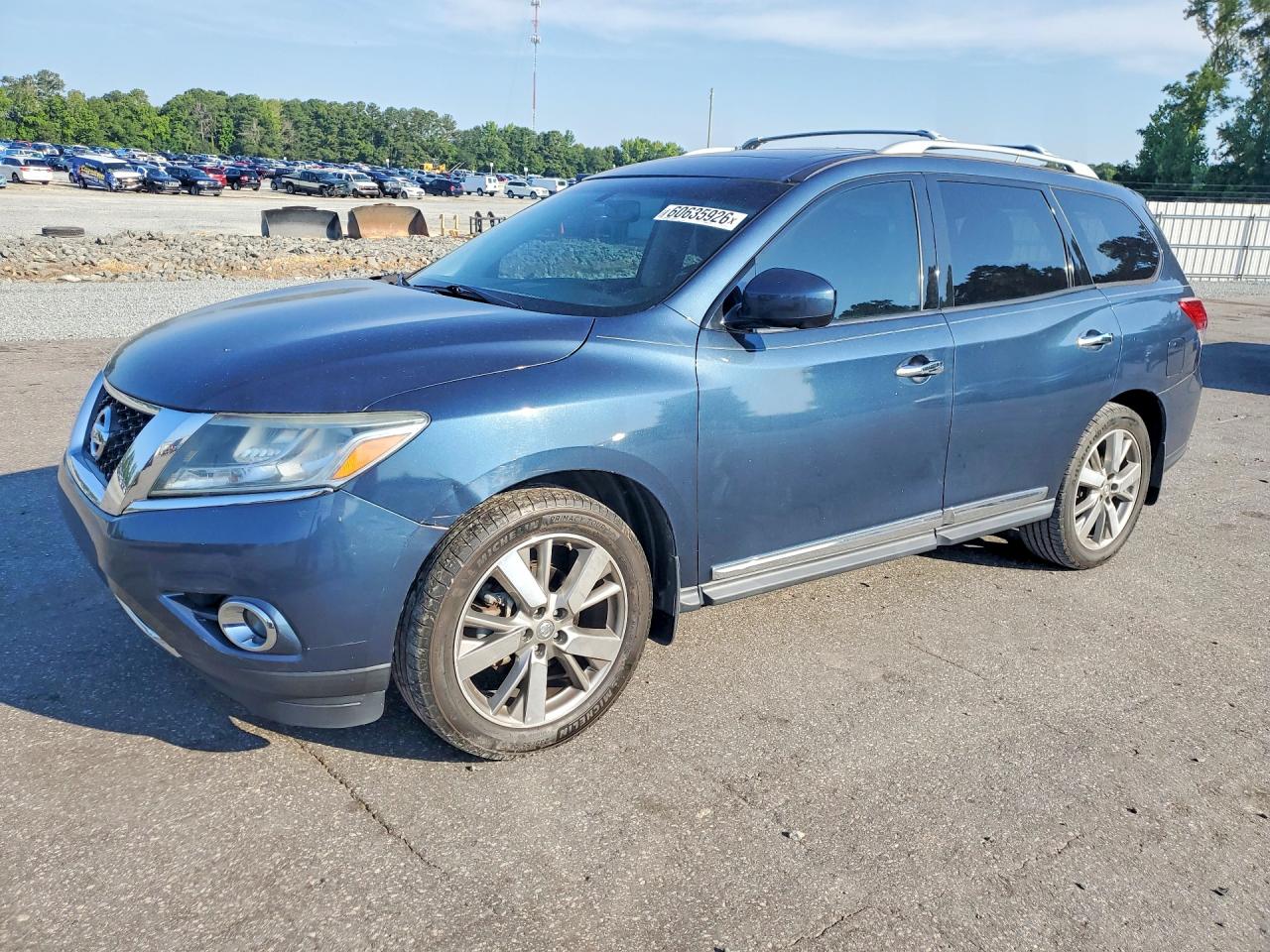 2013 Nissan Pathfinder S Blue vin: 5N1AR2MN4DC690184