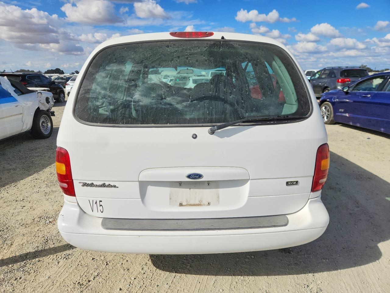 1998 Ford Windstar Wagon White vin: 2FMZA51U7WBD47427