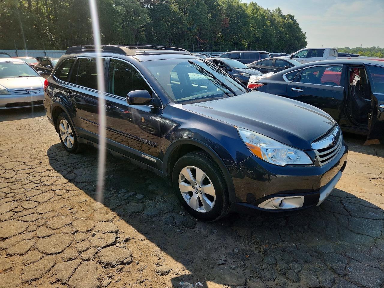 2011 Subaru Outback 3.6r Limited Gray vin: 4S4BRDLC1B2440078