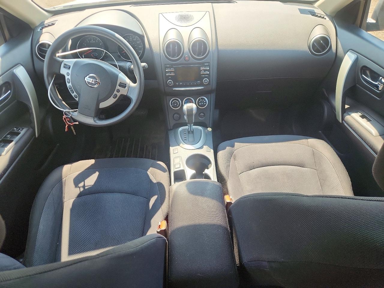 2015 Nissan Rogue Select S Серебряный vin: JN8AS5MV3FW260162