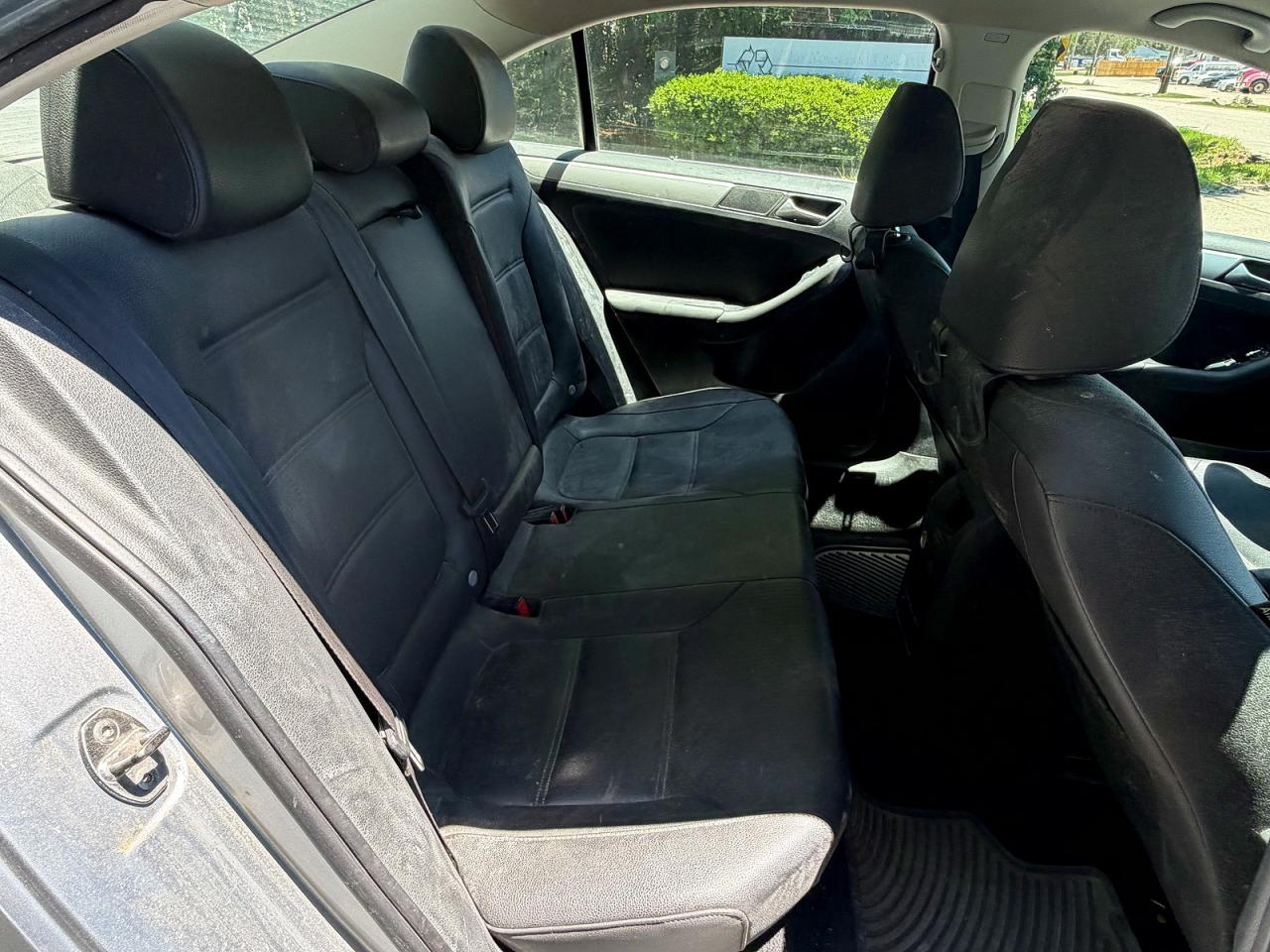 2013 Volkswagen Jetta Se Silver vin: 3VWDP7AJ2DM446700