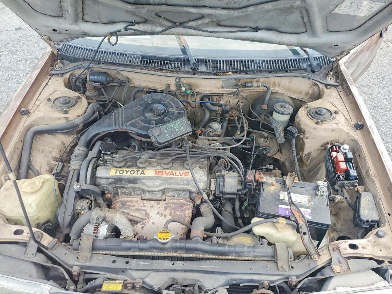 1988 Toyota Corolla Le Brown vin: JT2AE93EXJ3020346