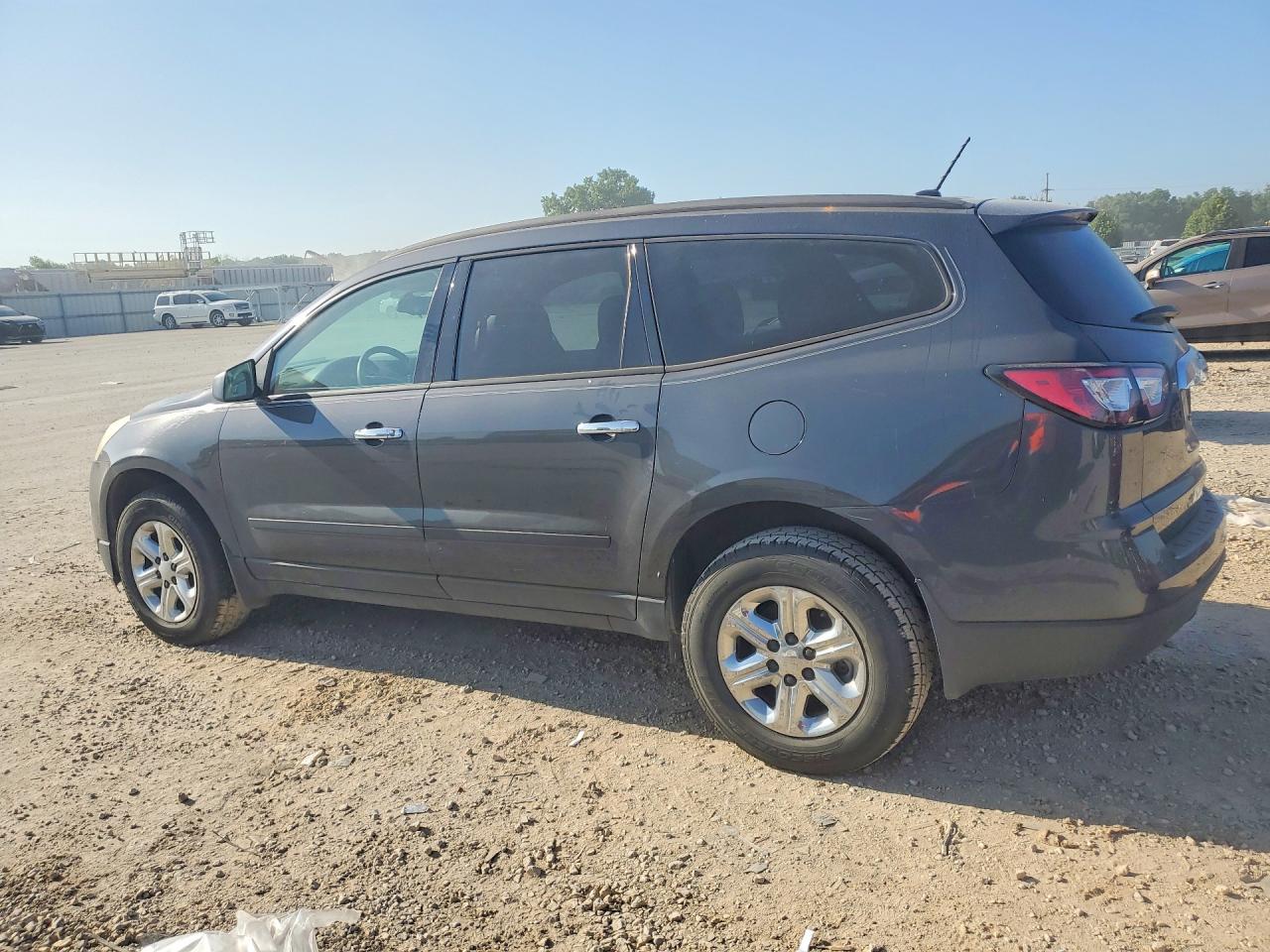 2013 Chevrolet Traverse Ls Gray vin: 1GNKRFED7DJ100911