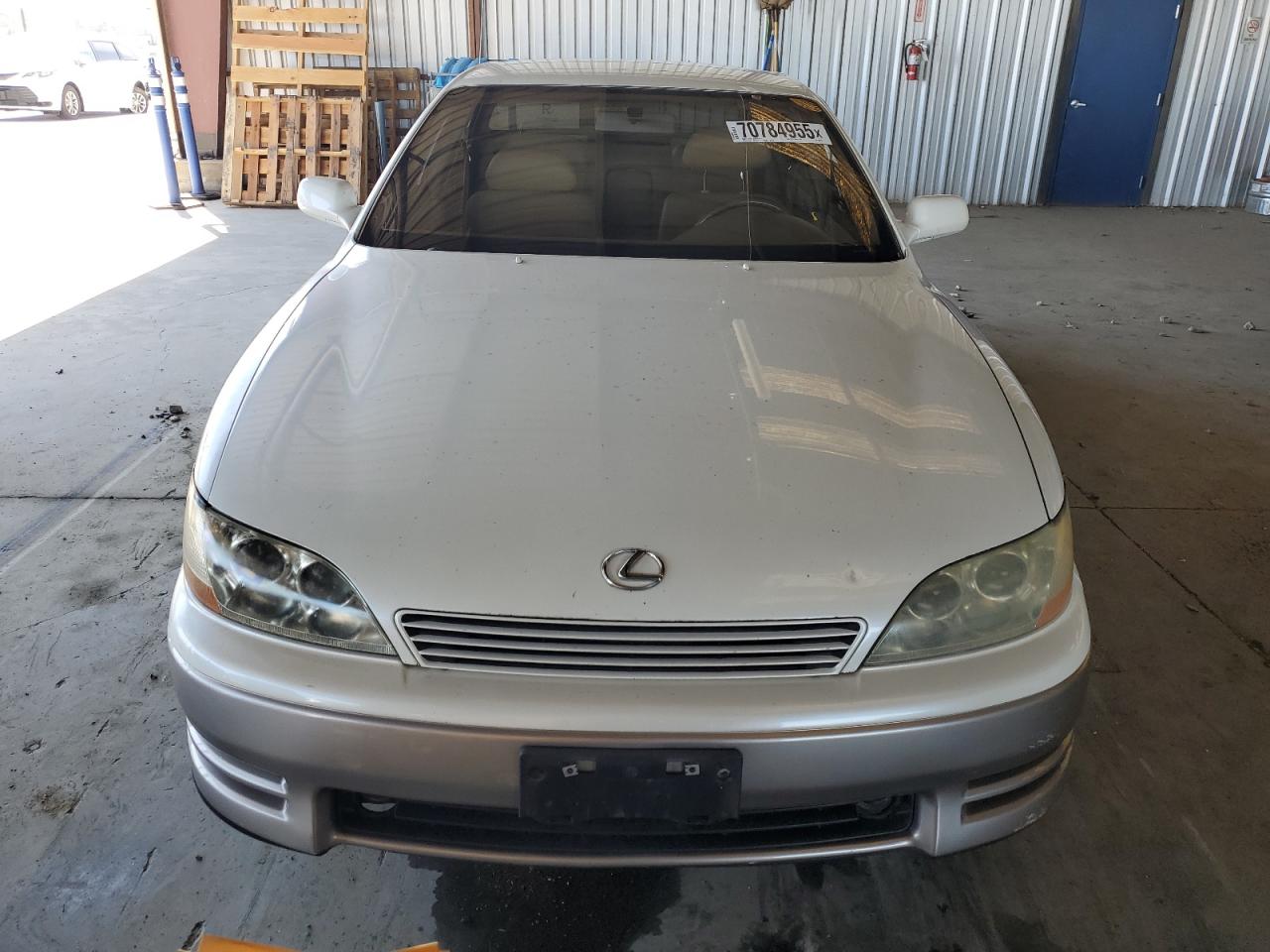 1992 Lexus Es 300 White vin: JT8VK13TXN0075175