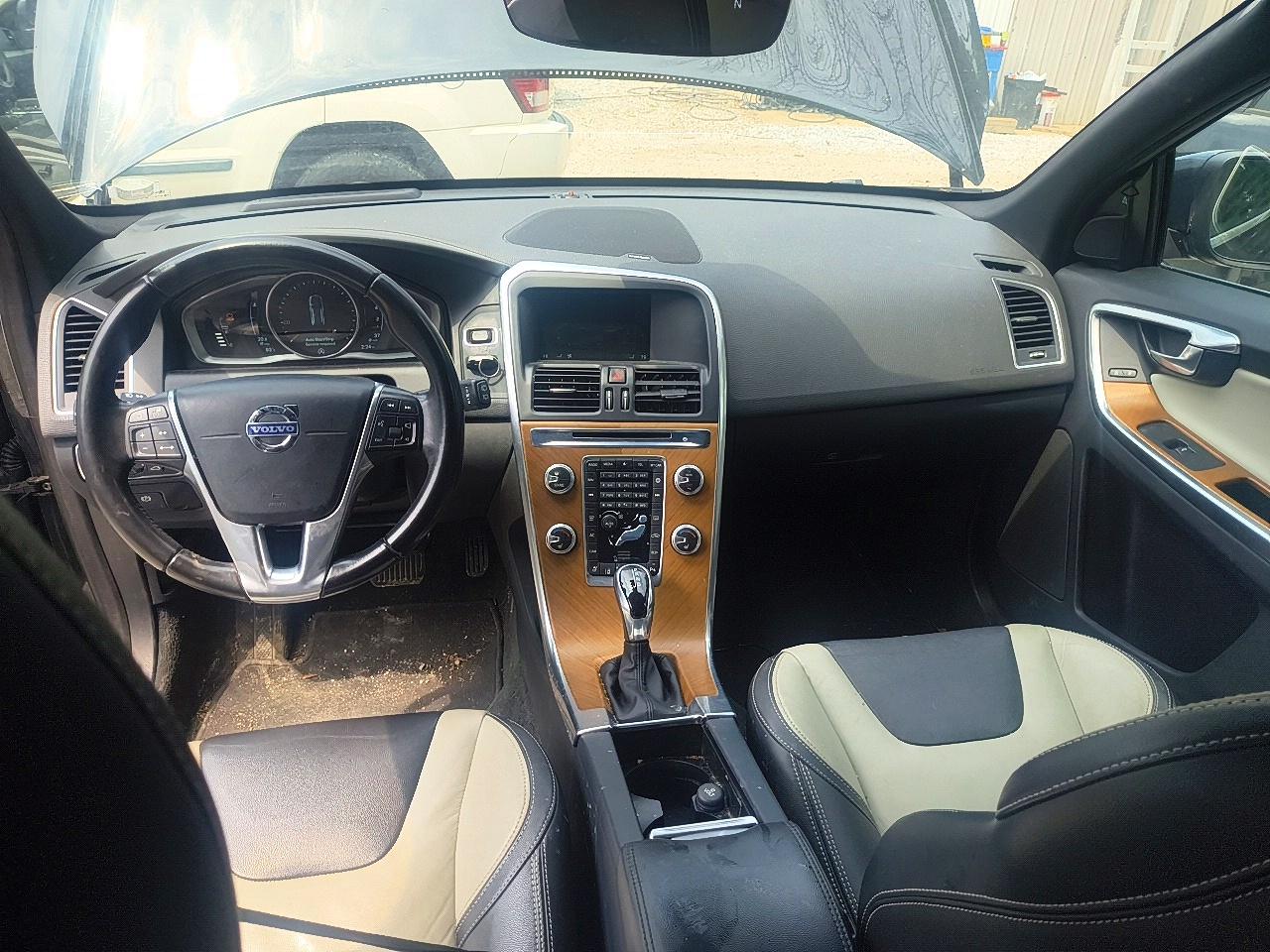 2015 Volvo Xc60 Platinum (non R Design) Charcoal vin: YV440MDM8F2723501