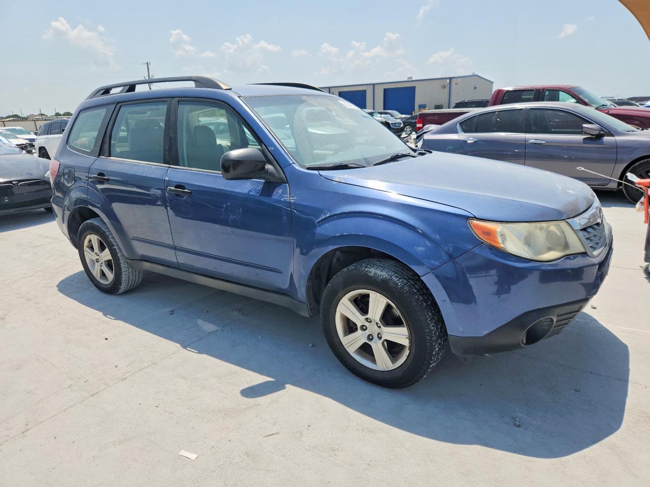 2013 Subaru Forester 2.5x Blue vin: JF2SHABC9DH422386