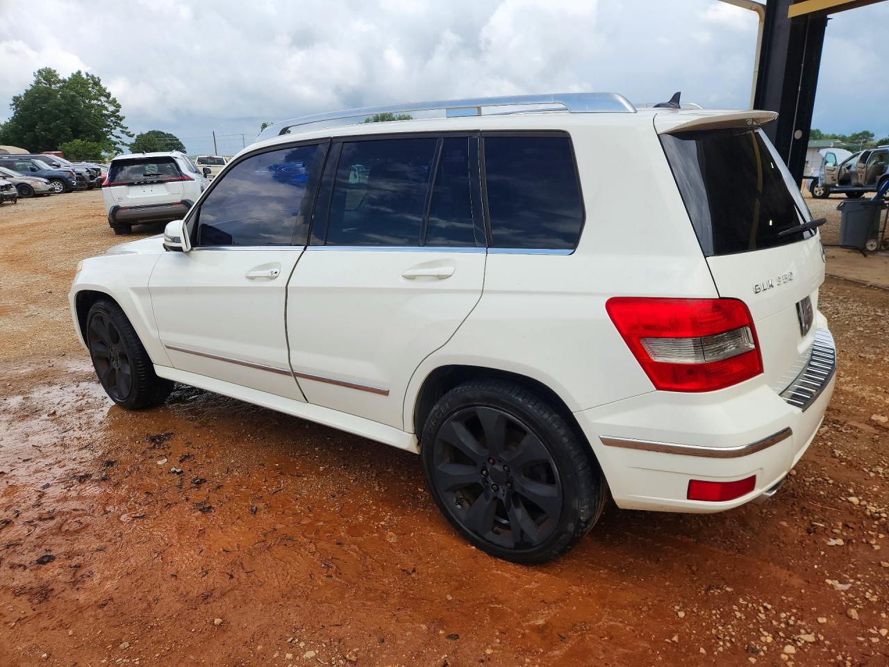 2011 Mercedes-benz Glk 350 4matic White vin: WDCGG8HB3BF674829