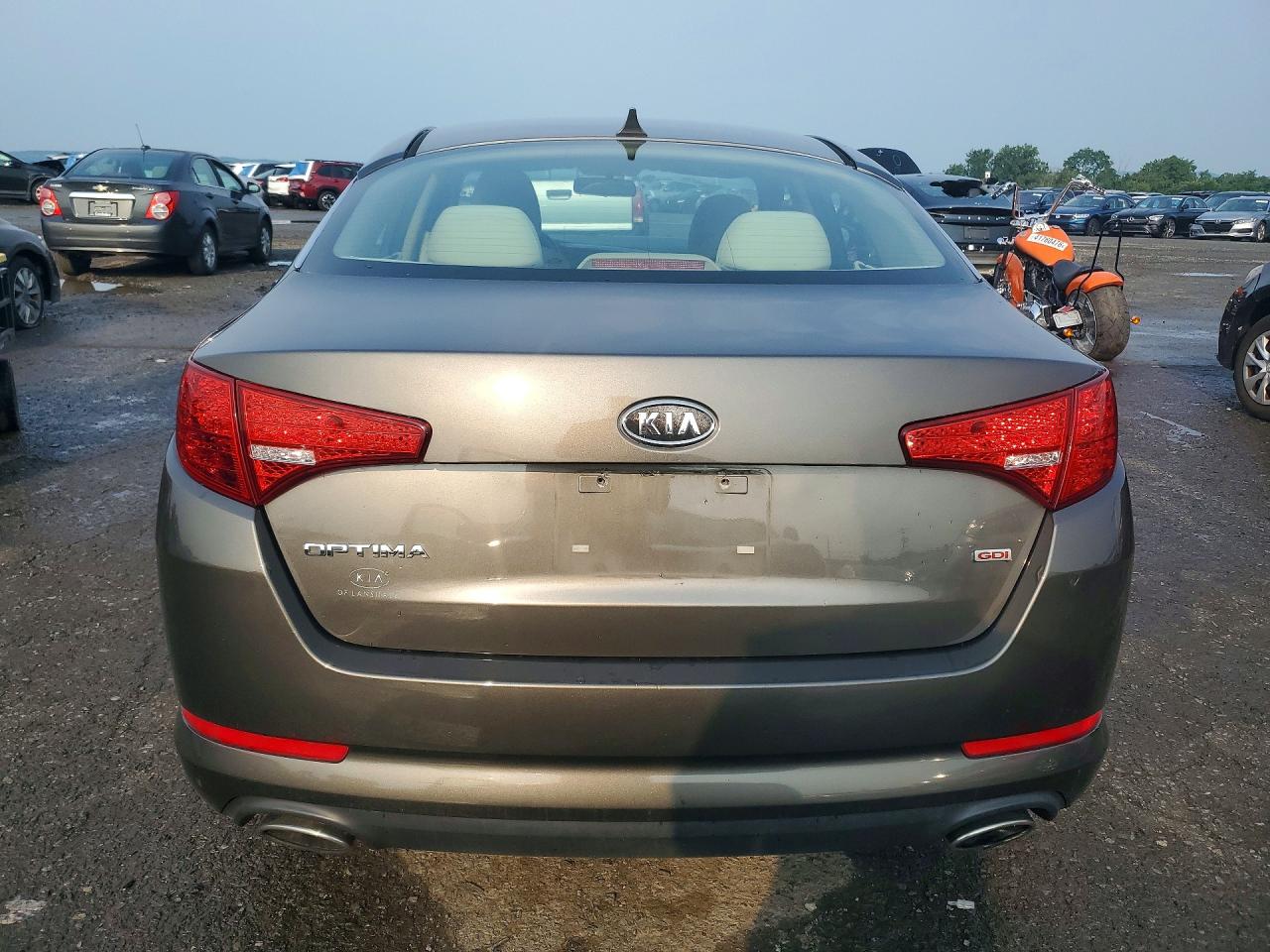 2012 Kia Optima Lx Серый vin: 5XXGM4A79CG066992