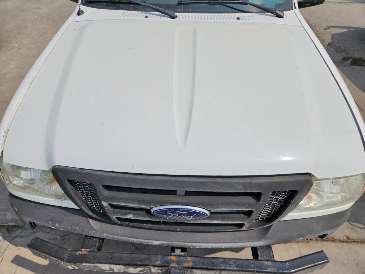 2011 Ford Ranger White vin: 1FTKR1AD5BPA80427
