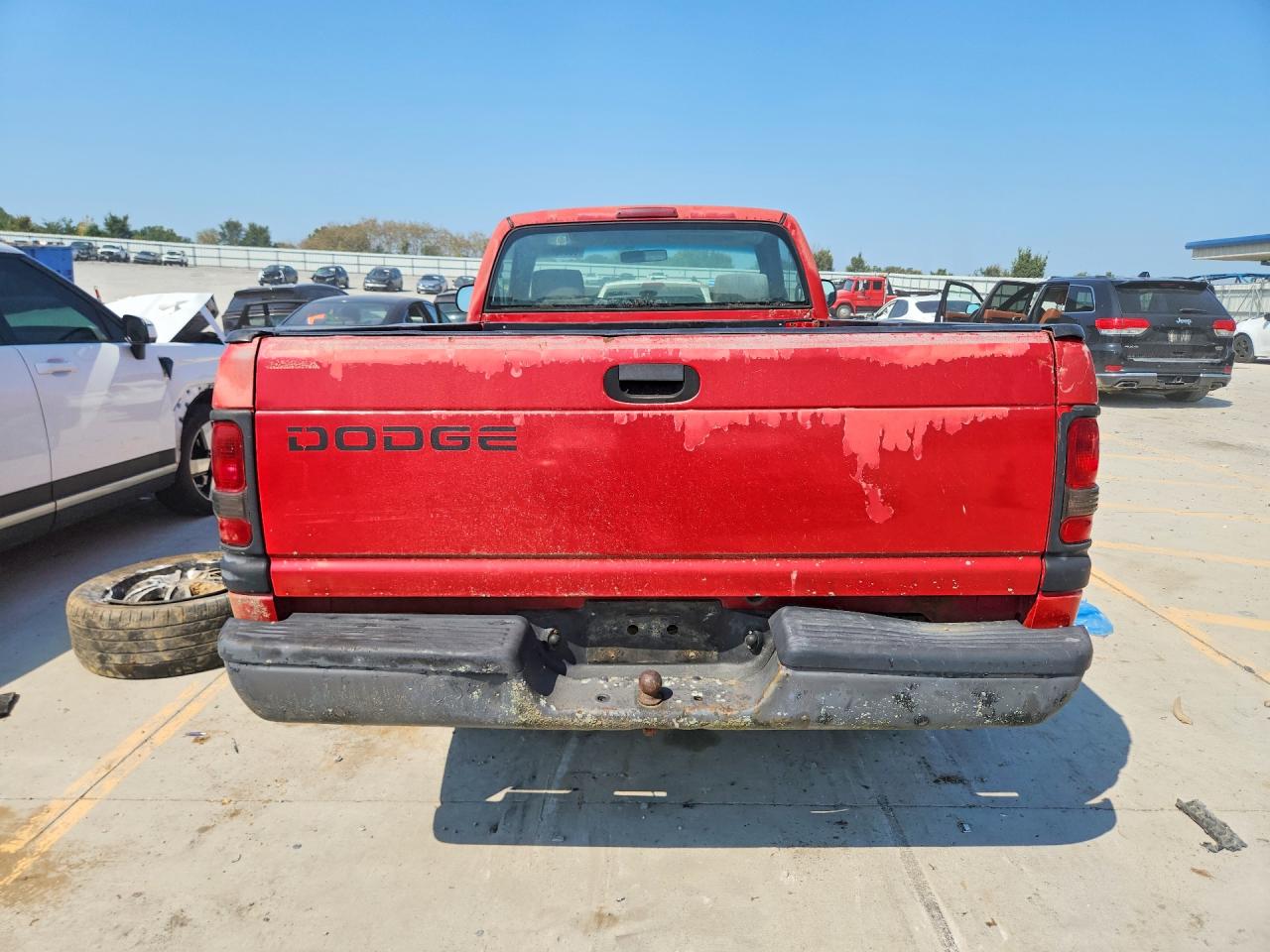 1998 Dodge Ram 1500 Red vin: 1B7HC16X5WS655854