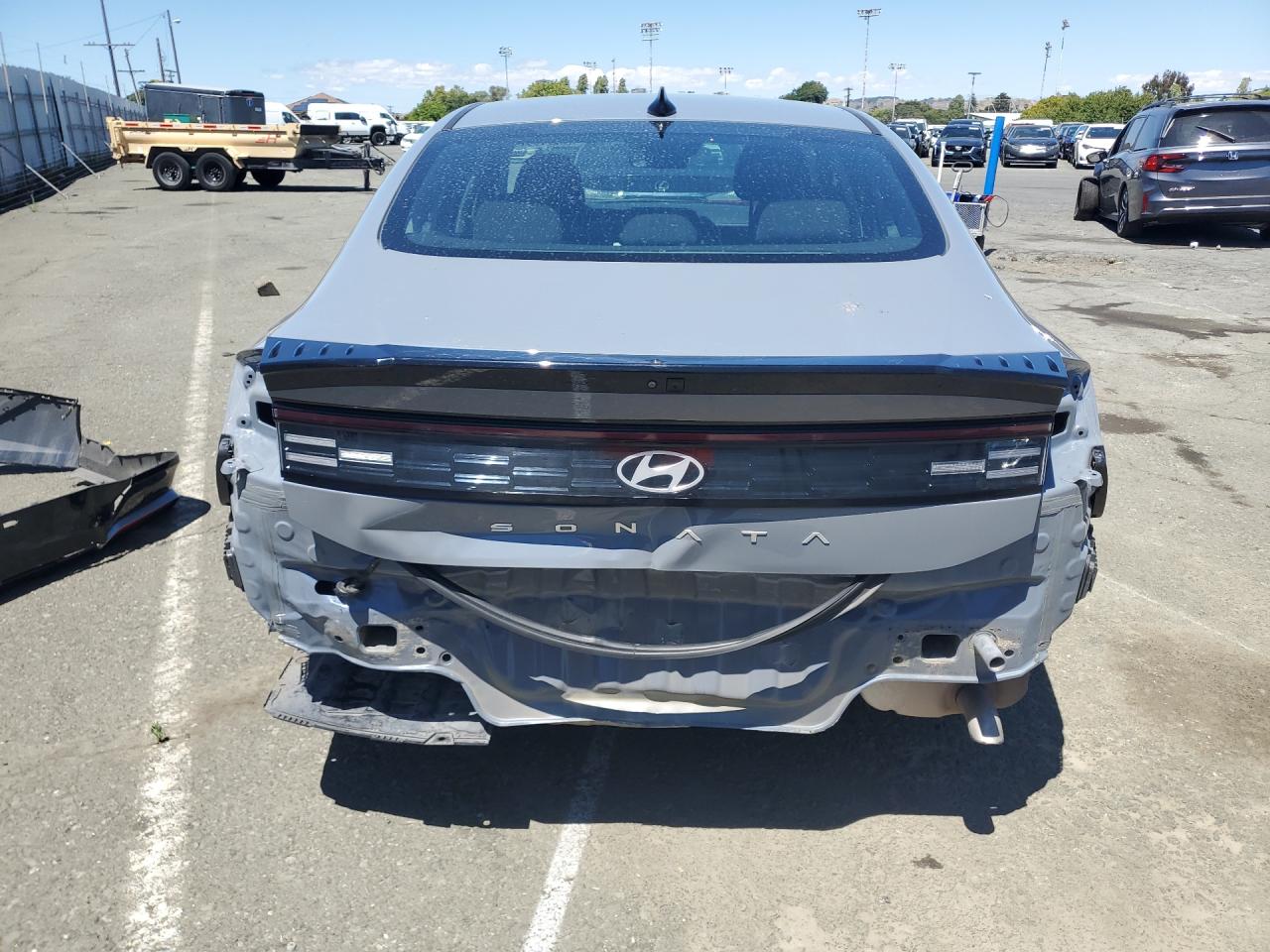 2025 Hyundai Sonata Sel Blue vin: KMHL64JA0SA454137 Damage: Right Tail Light, Missing, Replacement Required
