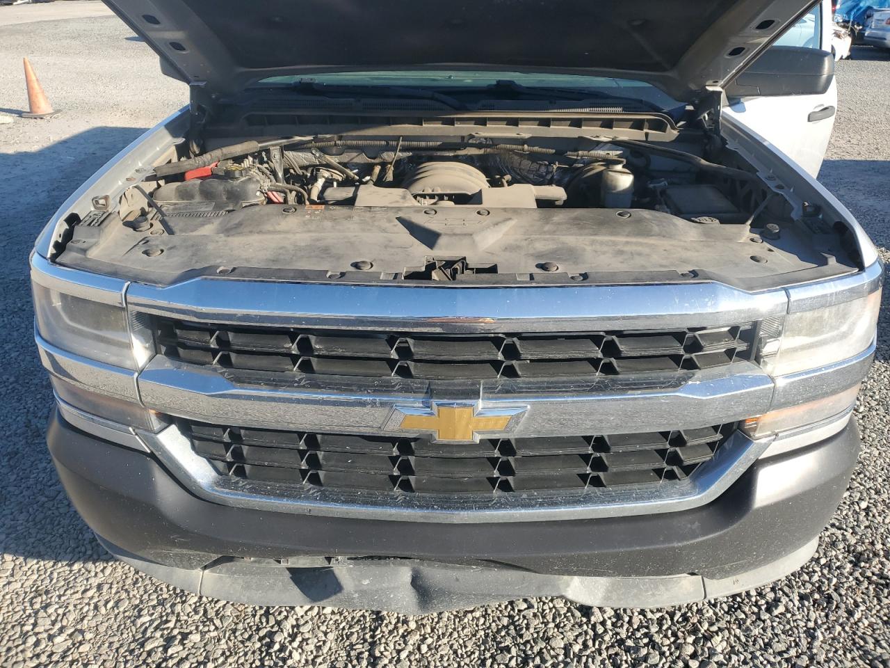 2016 Chevrolet Silverado C1500 Silver vin: 1GCRCNEC2GZ235388