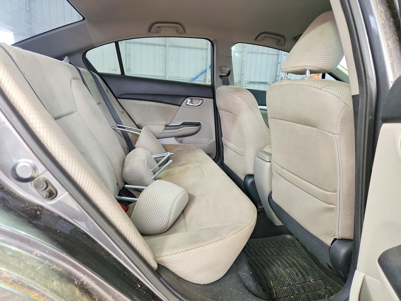 2013 Honda Civic Hybrid Silver vin: 19XFB4F23DE000236